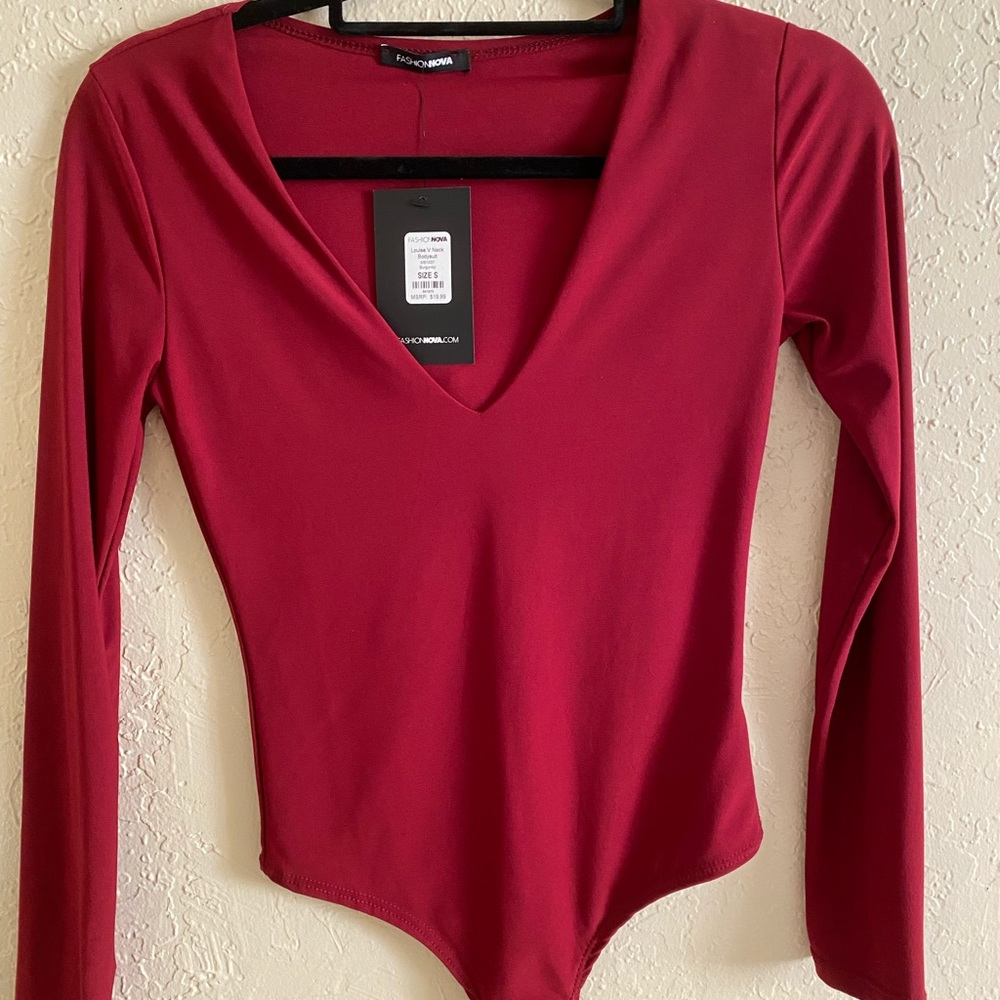 NEW Fashion Nova burgundy Body suit Small